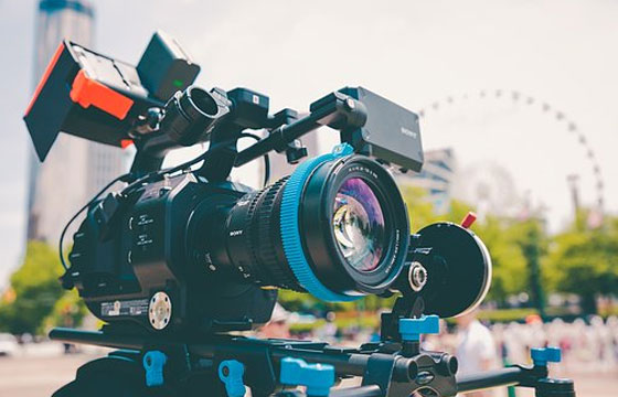 新時期的企業(yè)宣傳片應該把「情懷」作為影片基調(diào)